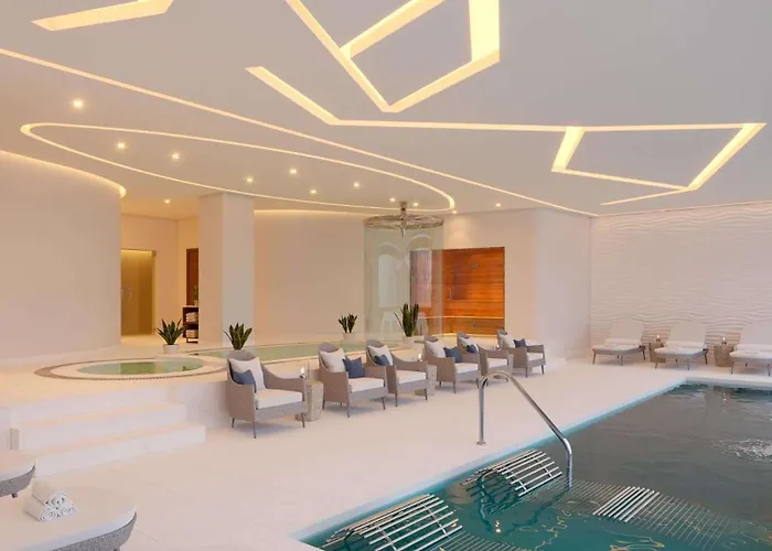 2bd At La Valencia *