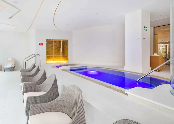 2bd At La Valencia Villa