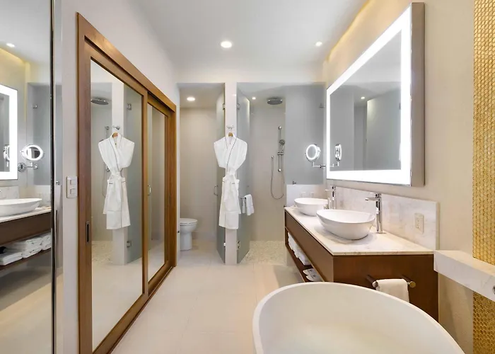 2bd At La Valencia *